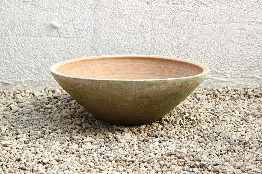 Aged Terracotta | Full Moon Planter, Medium